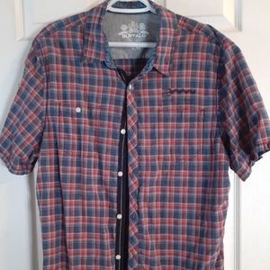 Men’s size XL short sleeve collared shirt